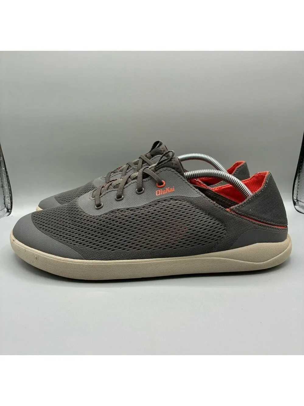OluKai Moku Poe Slip On Shoes Men’s 12 Gray Red Boat Sneakers 10472-4EKZ